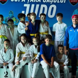 ACS Academia de Judo Baia Mare a adus acasă opt medalii obținute de sportivi la „Cupa Țara Oașului”