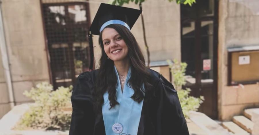 Îndrăgita Maria Mihali a absolvit Universitatea Națională de Muzică din București