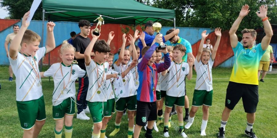 Zile pline de fotbal pentru copii, la Cupa Prieteniei