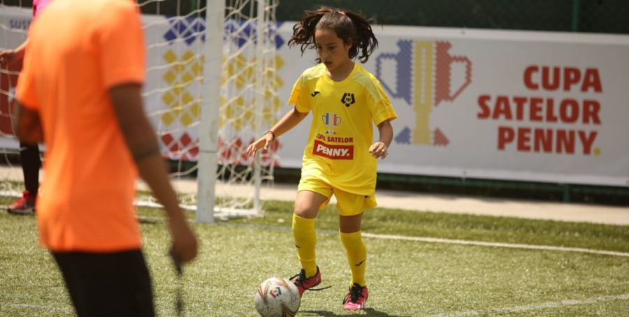 Echipa de fete U11 a Școlii Profesionale Repedea, în finala Cupei Satelor