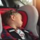 Semnal de alarmă: Nu lăsați copiii singuri în autoturism în perioadele cu temperaturi ridicate!