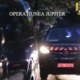 17 percheziții în Poienile de sub Munte. Trei persoane au fost reținute