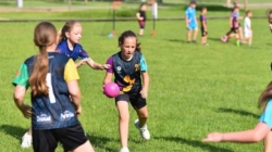 Înscrieri la baby handbal și minihandbal la Fabrica de Campioni
