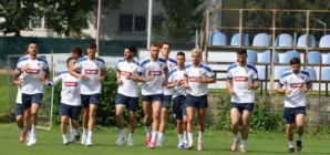 Hagi a stabilit lotul pentru amicalul cu Țara Galilor. Șapte „tricolori” au părăsit cantonamentul