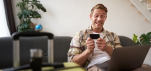 Seri de divertisment acasă: platformele online tot mai populare printre români