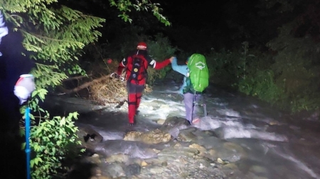 Șapte persoane salvate în urma a două acțiuni ale salvamontiștilor maramureșeni