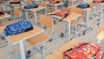 Proiectul „Primul ghiozdan” continuă și în anul școlar 2026–2027; Aproape 2.500 de elevi din Maramureș vor primi rechizite gratuite
