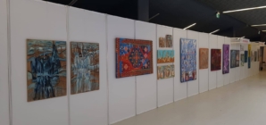 „Pictură- concept și imagine” la Baia Mare: Absolvenții programului de masterat al CUNBM vernisează expoziția lucrărilor de disertație
