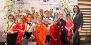 Tabăra de Vară Galactic Dance: Distracție pe ritmul muzicii pentru copiii din Baia Mare