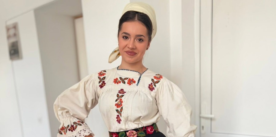 La mulți ani, Patricia Moldovan! Tânăra interpretă din Maramureș împlinește astăzi 18 ani