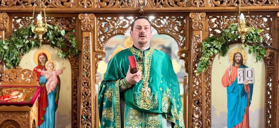 Părintele Bogdan Ciocotișan din Dumbrăvița marchează două decenii de slujire preoțească