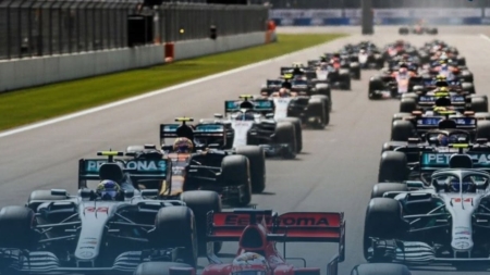 „Totul despre Formula 1”: atelier interactiv dedicat celui mai prestigios sport cu motor, la Zbor Hub Baia Mare