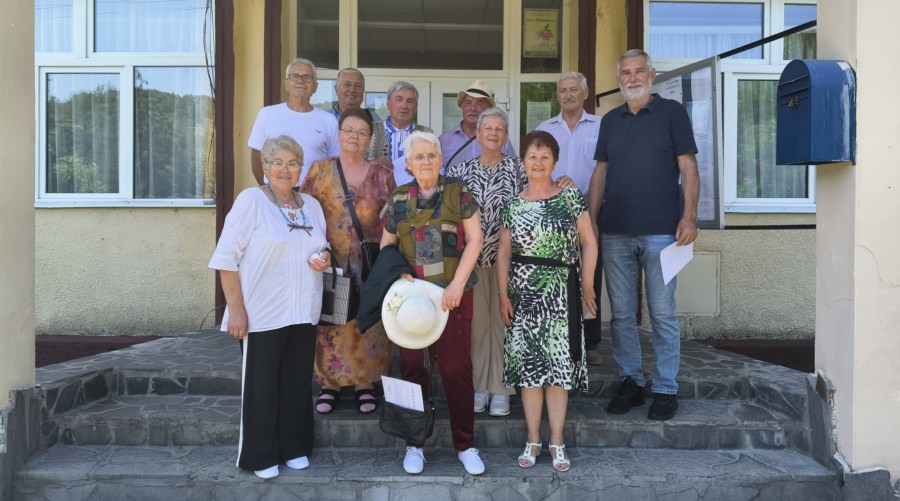 Liceul Teoretic „Pintea Viteazul” din Cavnic și-a sărbătorit profesorii care au format generații de elevi