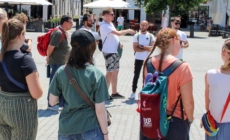 Schimb cultural în Baia Mare: Voluntari din SUA au descoperit orașul printr-o vânătoare de indicii urbană