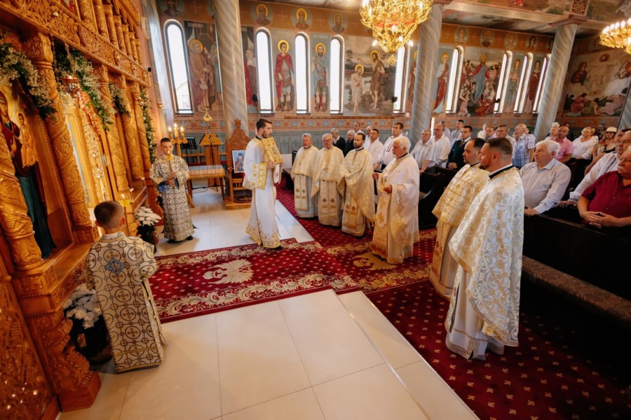 Parohia Ortodoxă „Sfinții Apostoli Petru și Pavel” din Săcălășeni și-a serbat hramul