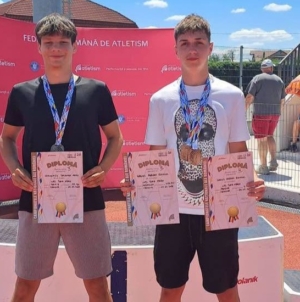 Sportivii băimăreni Darius Reniuc și Matei Nikolasz, medaliați la Campionatul Național de Atletism de la Craiova