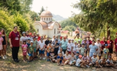 Mănăstirea Chiuzbaia găzduiește o nouă serie de tabere pentru copiii și tinerii din Protopopiatul Ortodox Baia Mare