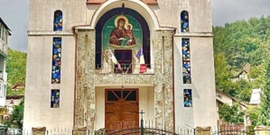 Biserica Ortodoxă „Sfânta Ana” din Ferneziu își serbează hramul