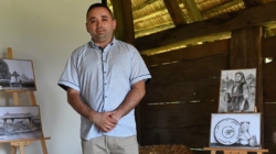 Expoziția „Amintiri din sat”, semnată de Horațiu Crișan, vernisată la Muzeul Maramureșan din Sighetu Marmației