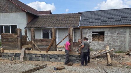 Au început lucrările de restaurare la Casa Memorială „Stan Ioan Pătraș” din Săpânța