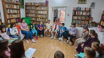 Biblioteca Orășenească Vișeu de Sus a dat startul programului „Biblioteca, prietena ta de vară”