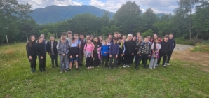„Youth at the Top”: Elevii din Vișeu de Sus au explorat ecosistemele din Parcul Natural Munții Maramureșului