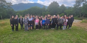 „Youth at the Top”: Elevii din Vișeu de Sus au explorat ecosistemele din Parcul Natural Munții Maramureșului