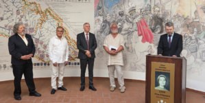 Expoziția „Noblețea marginii”, vernisată la Vișeu de Sus; Heraldica familiilor nobiliare maramureșene, reinterpretată artistic de Ioan Borlean