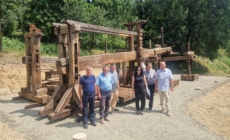O nouă viață pentru două monumente din expoziția în aer liber din Muzeul Satului Baia Mare