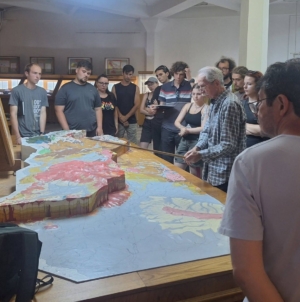 Studenți ai Facultății de Geologie și Geofizică din București, în vizită la Muzeul de Mineralogie din Baia Mare