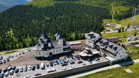Slujire arhierească la Mănăstirea Prislop–Borșa