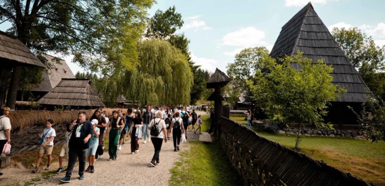 Sighetu Marmației găzduiește „Școala de la Sighet – Heritage in Design Academy”, dedicată patrimoniului cultural și arhitecturii