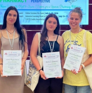 Studente ale Facultății de Științe din Baia Mare au descoperit practici sustenabile în domeniul farmaceutic, în Bulgaria