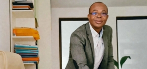 O minune născută în Maramureș: Părintele Irineu Bârle și fiul său de suflet, Moise, primul avocat african din județ