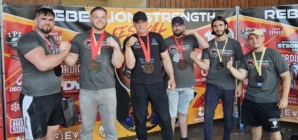 15 medalii și locul I pe echipe pentru Clubul Unirea Șișești la competiția Rebellion Strength Armwrestling