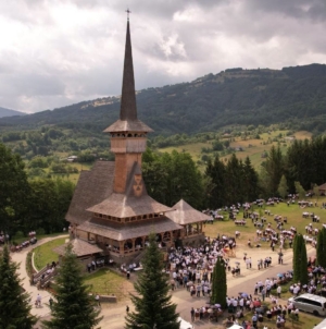 Mănăstirea Dragomirești și-a sărbătorit hramul în prezența Preasfințitului Părinte Episcop Iustin