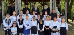 Hramul Mănăstirii „Sfânta Maria Magdalena” din Oarța de Sus, sărbătorit în prezența a trei ierarhi și a numeroși credincioși