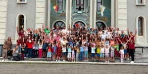 Copii și tineri din Satu Nou de Sus, reuniți la Școala de vară „Împreună spre Hristos”