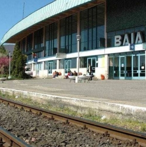 Călătorie de peste 20 de ore cu trenul București – Baia Mare. Ce s-a întâmplat pe traseu