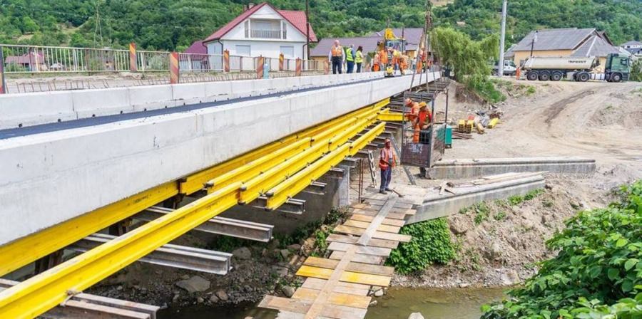 Lucrările pe DJ 186 Bârsana – Vadu Izei avansează