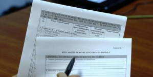 Noi reguli pentru declarațiile de avere ale demnitarilor și funcționarilor publici