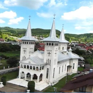 Săliștea de Sus își sărbătorește hramul de vară. PS Timotei Sătmăreanul va oficia Sfânta Liturghie Arhierească