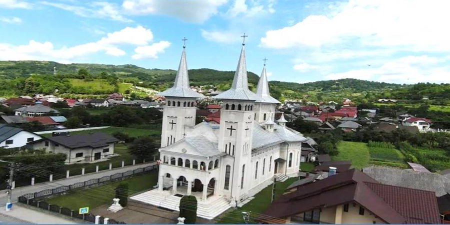 Săliștea de Sus își sărbătorește hramul de vară. PS Timotei Sătmăreanul va oficia Sfânta Liturghie Arhierească
