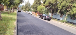 Lucrări de asfaltare pe DN 18, în Maramureș. Traficul se desfășoară cu restricții