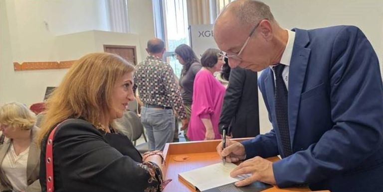 Ecouri după lansarea de ieri a volumului „Trupul gândurilor” semnat de autorul băimărean Mihai Pătrașcu
