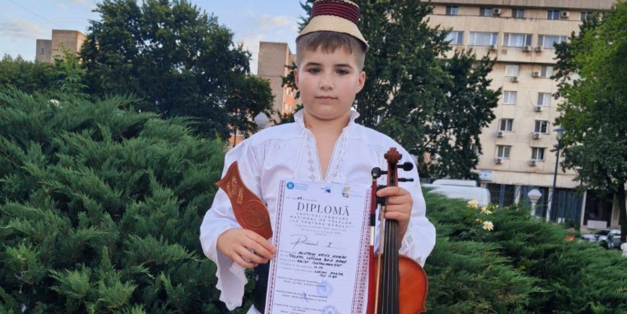 Kevin Marian Muntean, Premiul I la Festivalul-Concurs Național de Folclor „La Fântâna Dorului”
