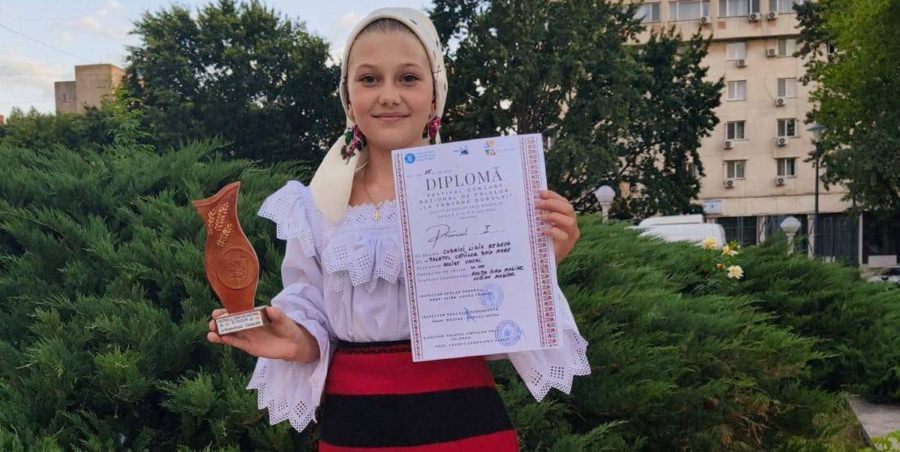 Premiul I pentru Lidia Rebeca Cudrici la Festivalul-Concurs Național de Folclor „La Fântâna Dorului”