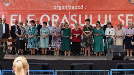 Cuplurile care au împlinit 50 de ani de căsnicie, sărbătorite la Zilele Orașului Seini