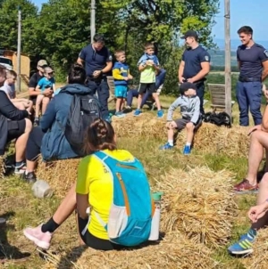 Jandarmii montani au participat la „Super aventura cu obstacole”, alături de familii din Baia Mare