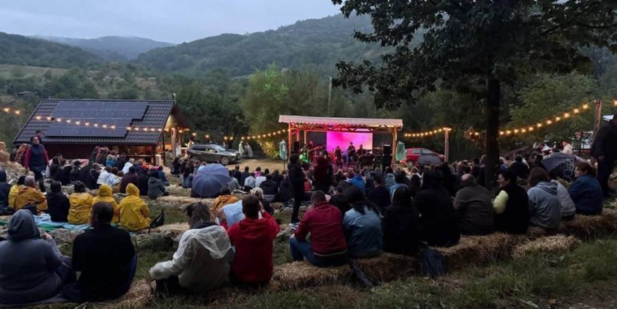 Mircea Baniciu revine în Maramureș. Concert în aer liber la Căruțele din Deal